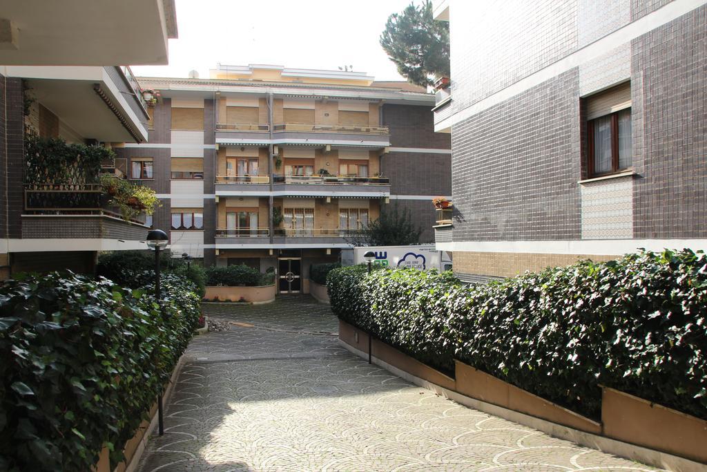 Bed Rooms Rome Exterior photo